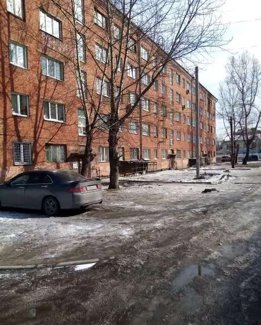 продам секционку, ул. Корнетова, 6
