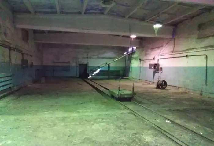 продам СКЛАДЫ, ул. Матросова, 30 