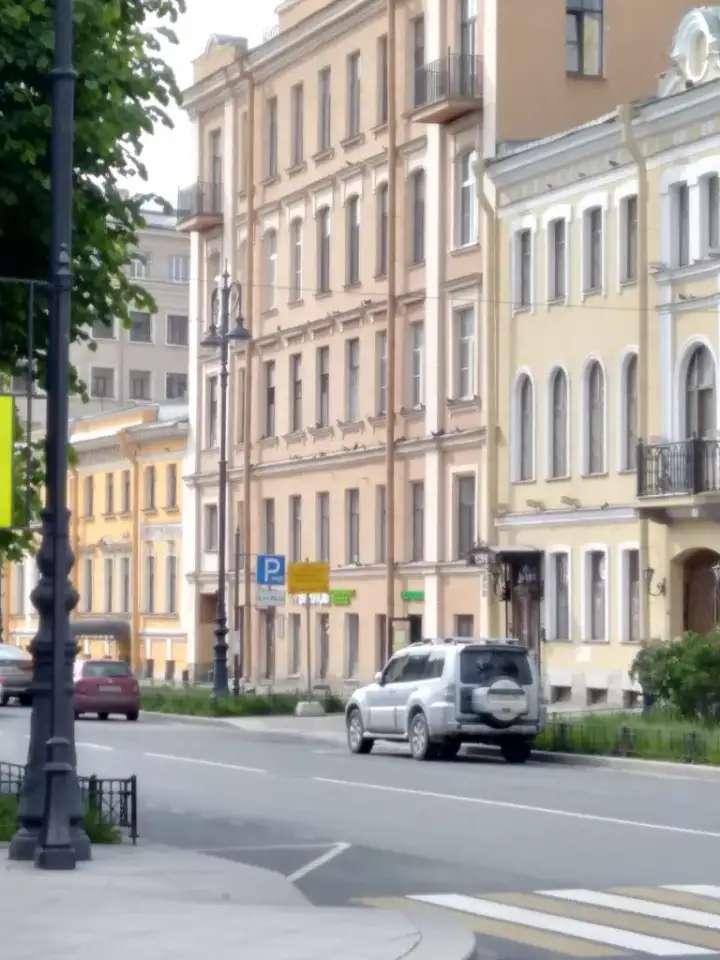 Продается комната 35кв.м. в историческом центре города Санкт-Петербурга