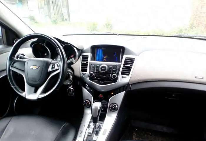 Chevrolet Cruze, 2011