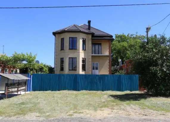 Дом 470 м² на участке 5 сот.