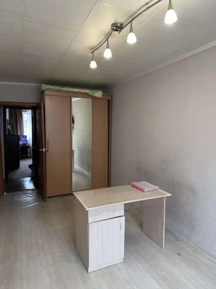 Квартира для большой семьи, ул.Терешковой 12, 2 эт., Советский, г., ул.Терешковой 12