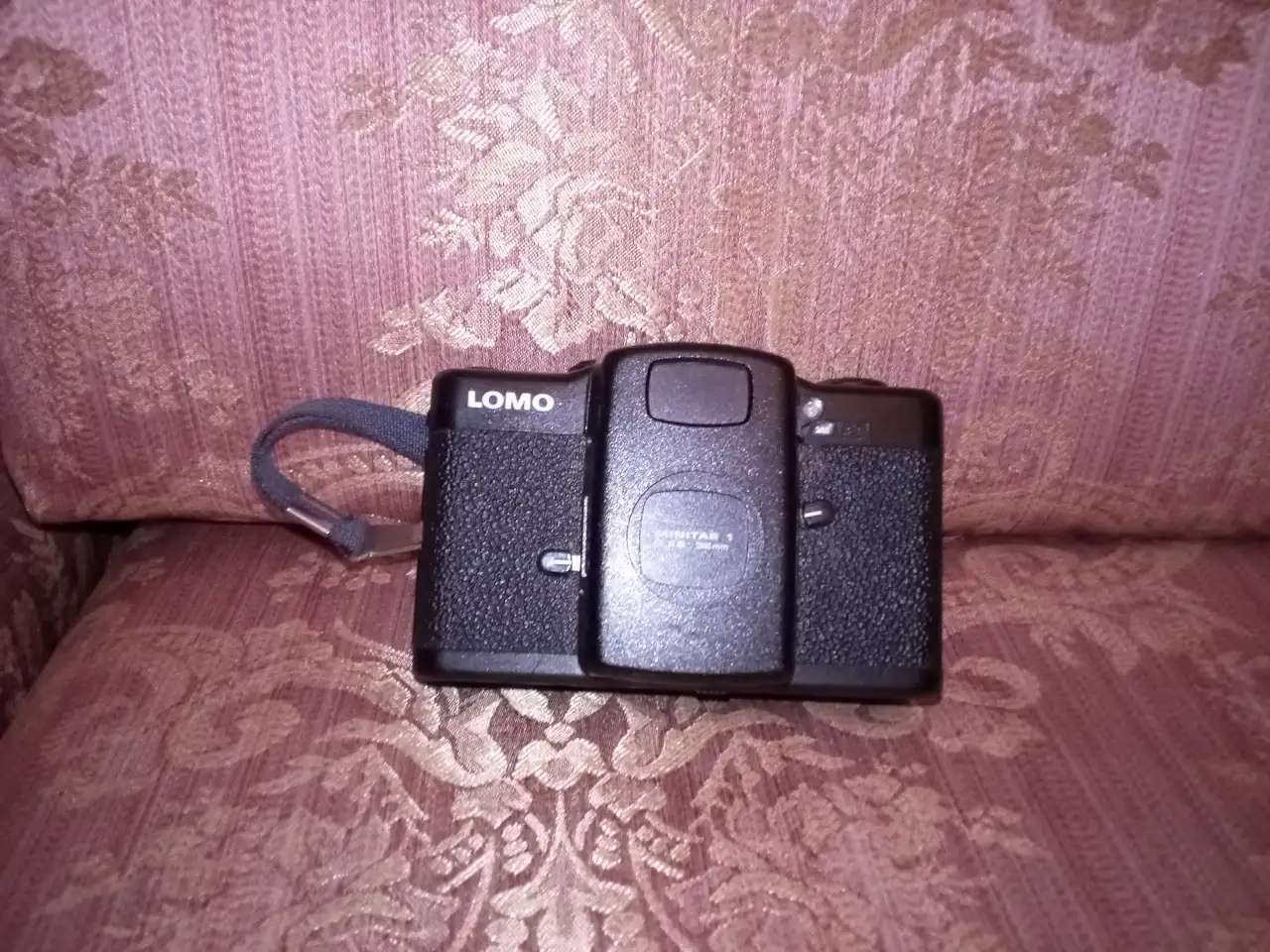 Фотоаппарат плёночный Ломо