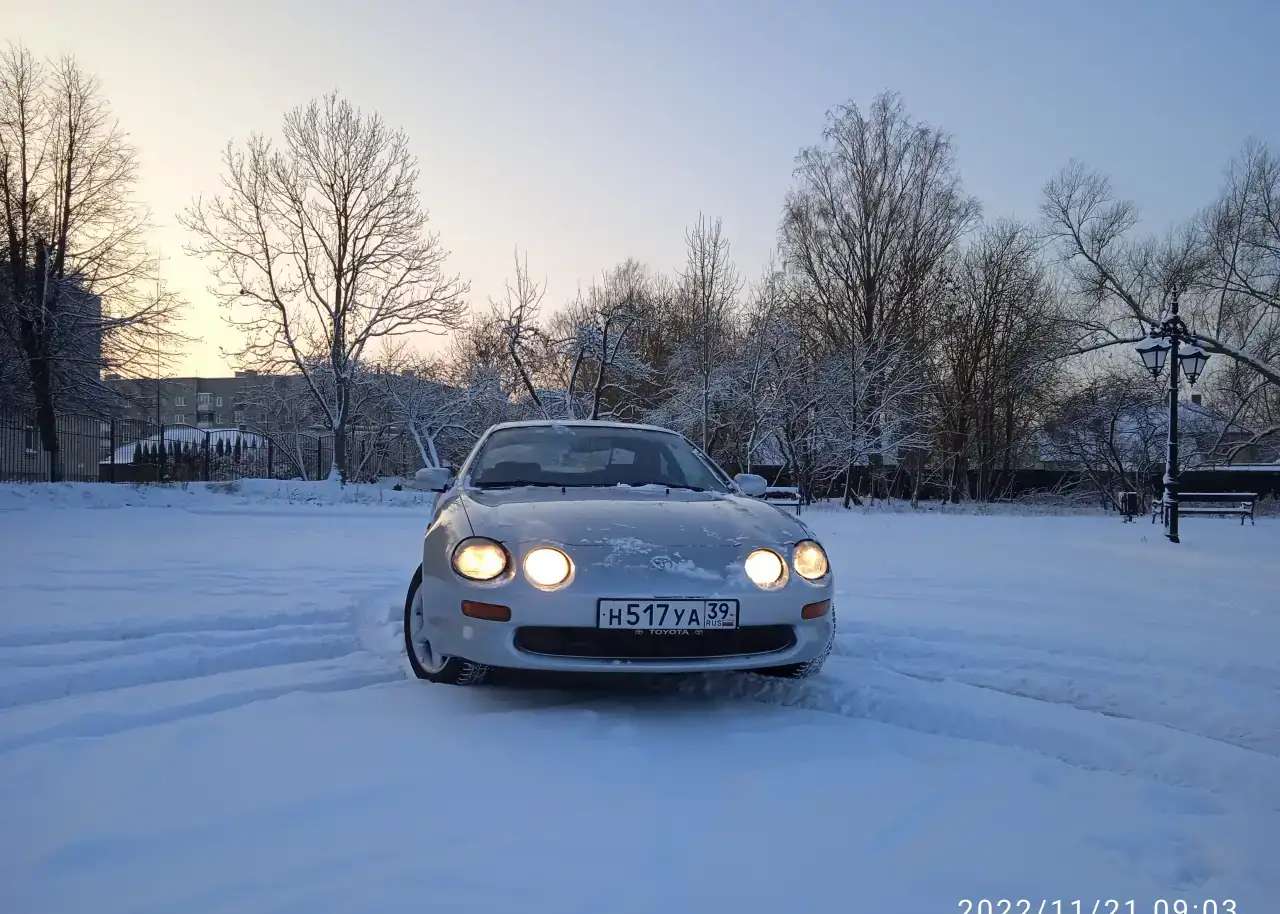 Продам Toyota