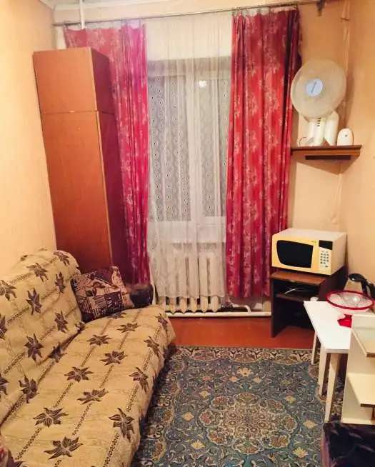 Сдам секцию МОЖАЙСКОГО 18 Гор.Дк
