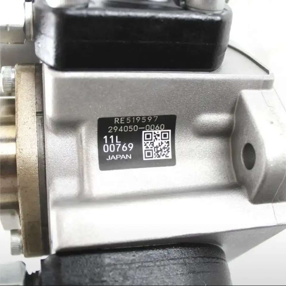 Топливный насос John Deere Denso HP4 RE534156