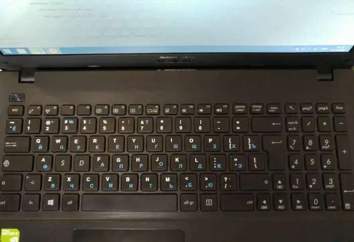 Asus F552MJ-SX039H N3540