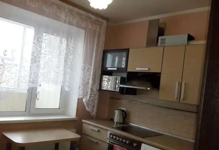 Квартира посуточно Мещерский мкрн