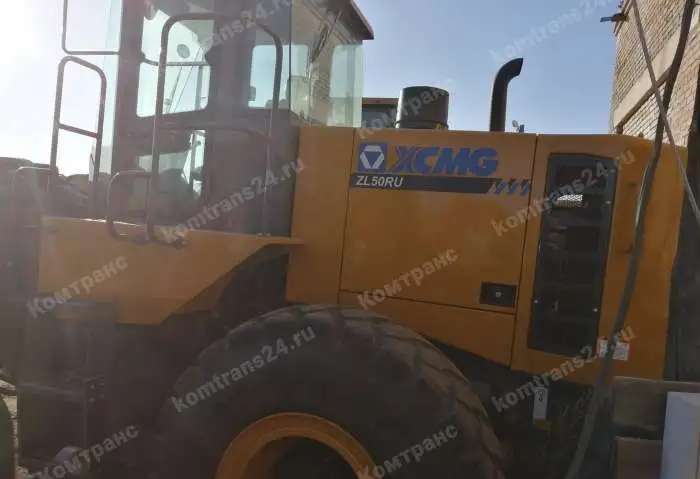 фронтальный погрузчик XCMG ZL50RU