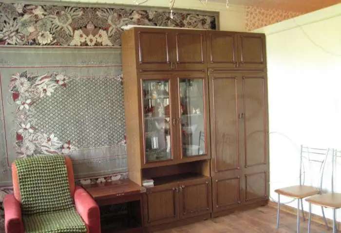 Сдам комнату Гусарова 46