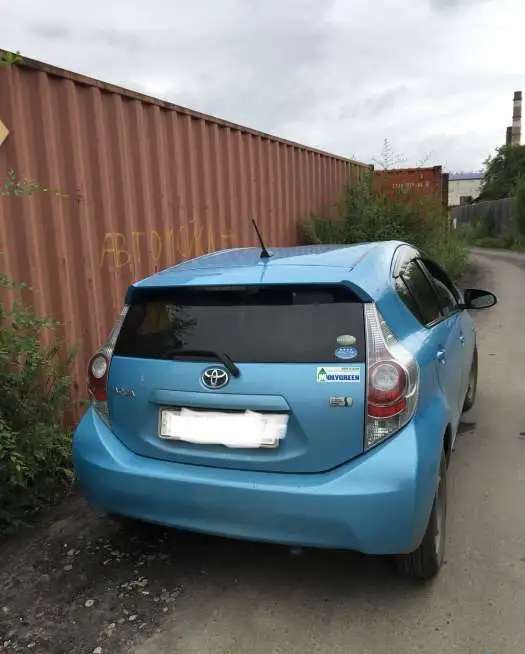 Тойота аква Toyota Aqua