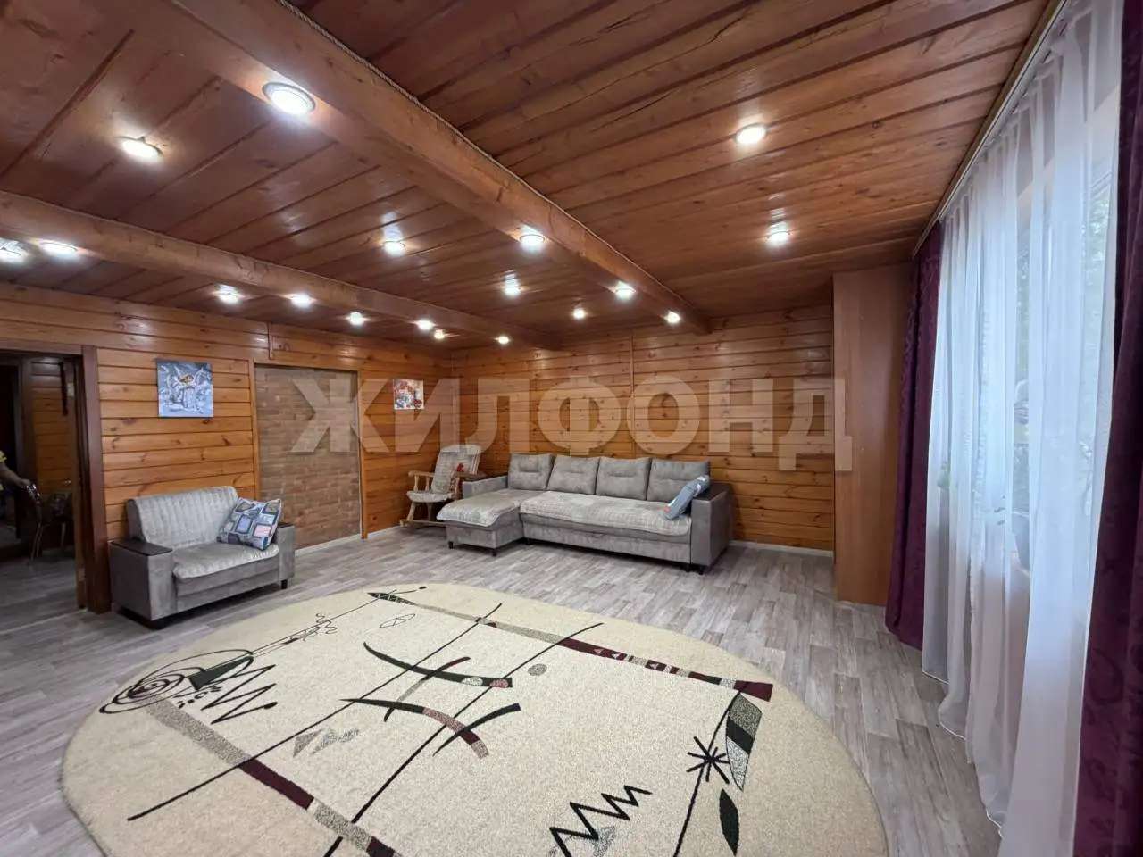 Дом 110 м2 на участке 5 сот.