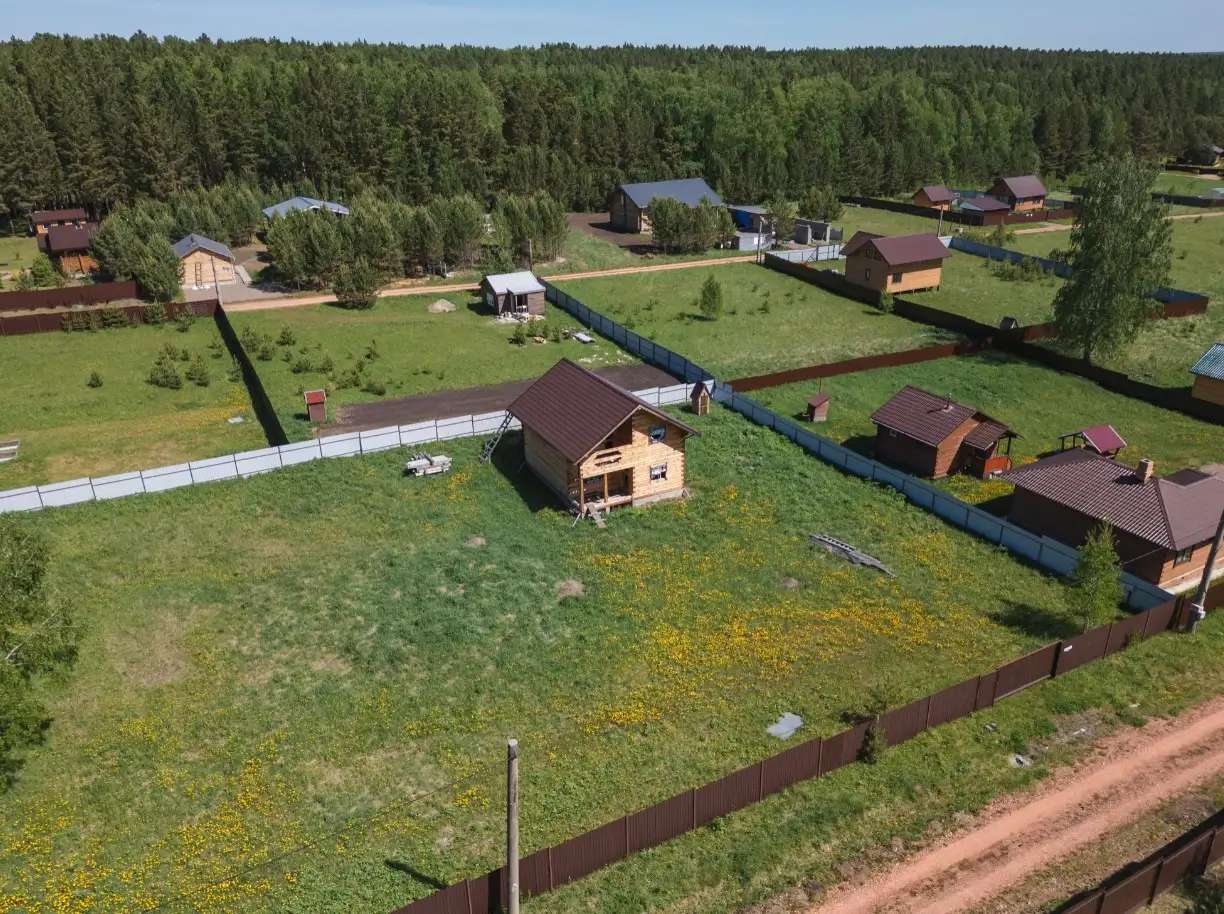 Дом 160 м кв на участке 15 сот. 160,00 м2