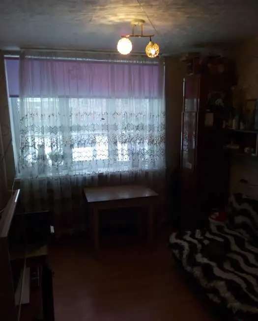 Продаётся комната в 2-ух комнатном блоке., Советский проспект