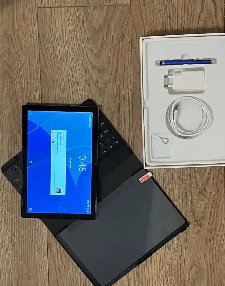 Планшет от Umiio