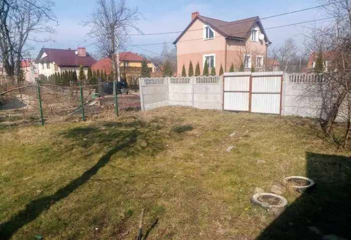 Продажа доли дома, Таганрогская 10 кв 1