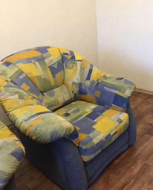 Продам диван-кровать и кресло