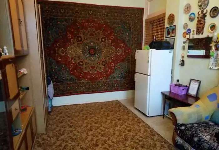 Продам комнату кв.,ул.Адмирала Нахимова д.28
