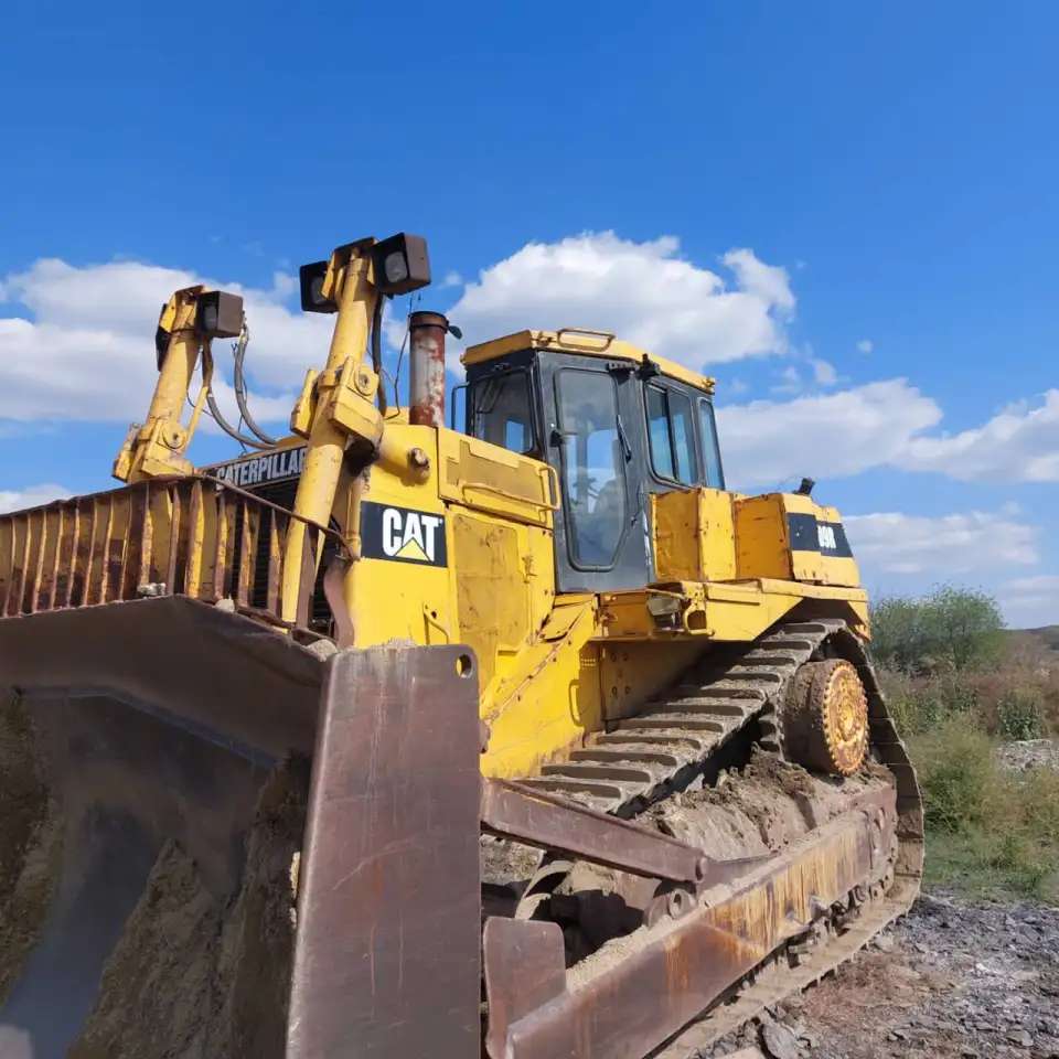 бульдозер CAT D9R 2003 года