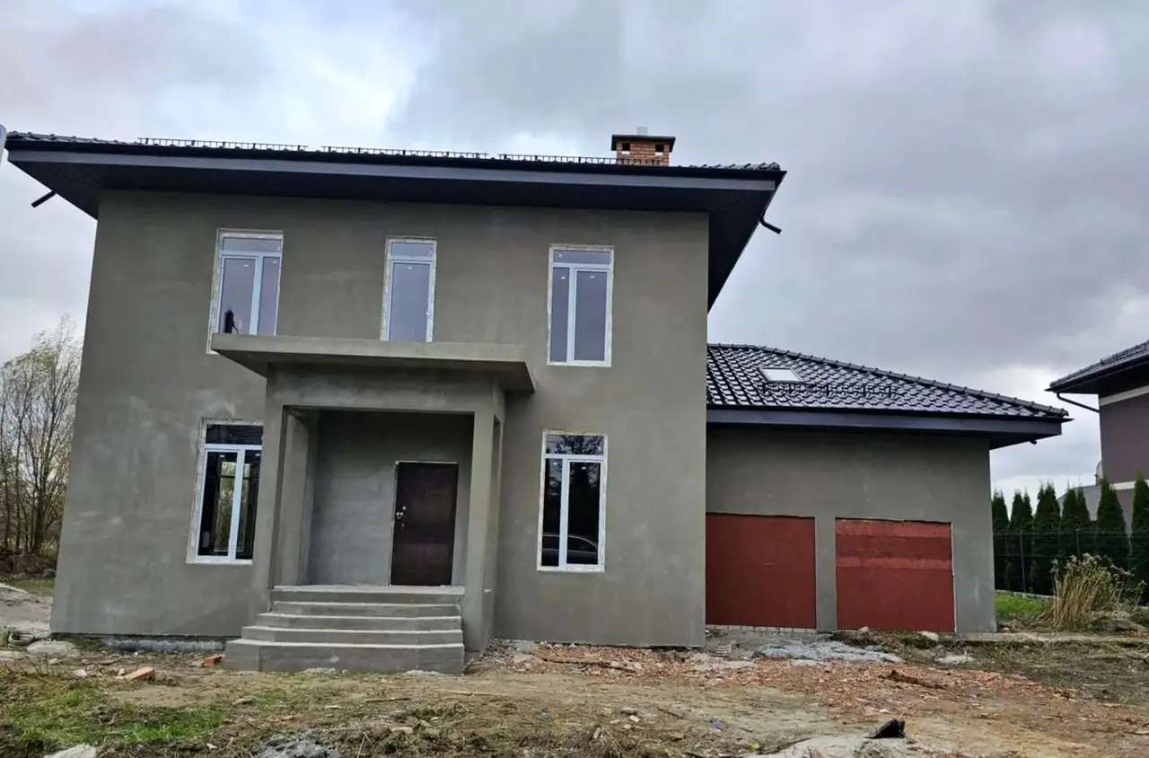 Дом 266 м2 на участке 12 сот.