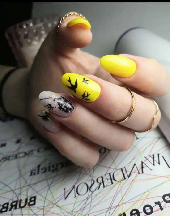 Маникюр педикюр