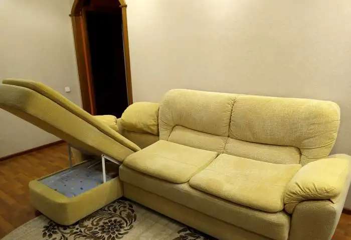 Продам угловой диван