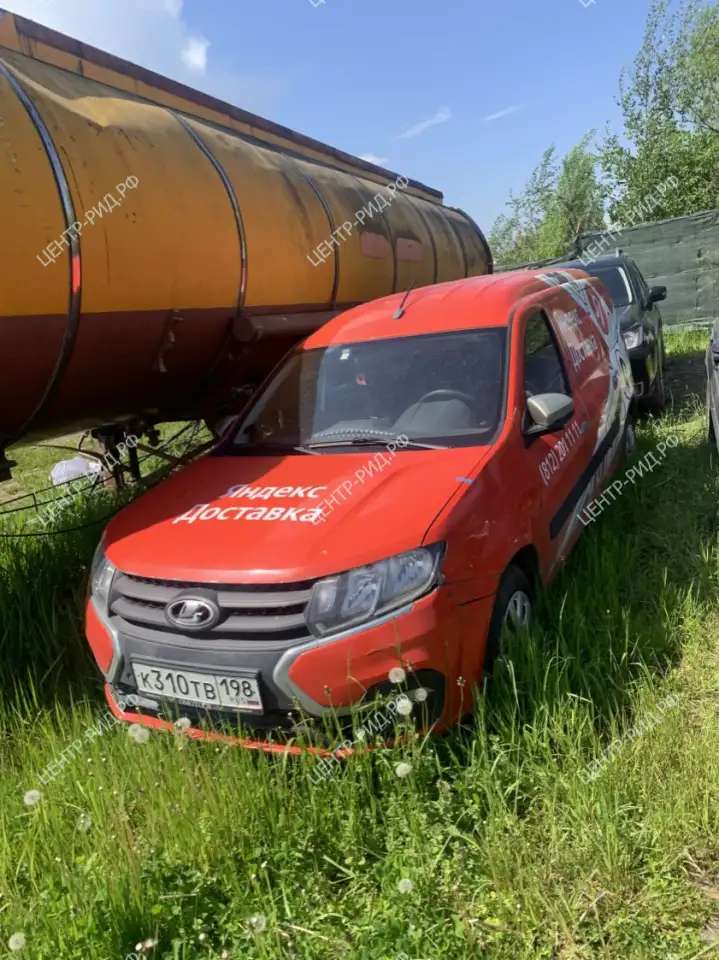 Автомобиль LADA LARGUS, 2021 г.в.