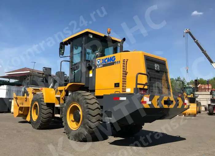 фронтальный погрузчик XCMG ZL30FV Ковш+Захват