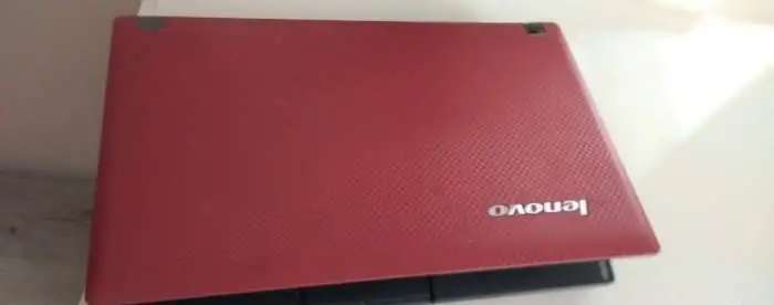 Ноутбук компьютер lenovo- S10-3
