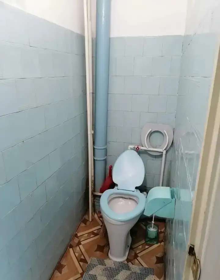 Продам комнату, улица Светлова 3