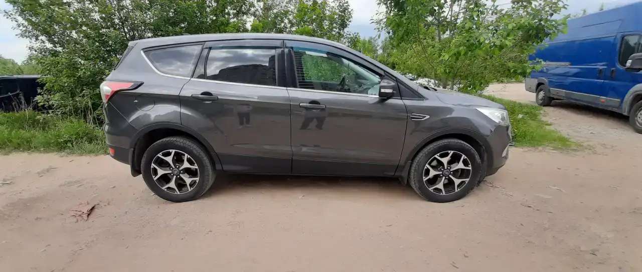 Ваша реклама на моём авто Ford Kuga