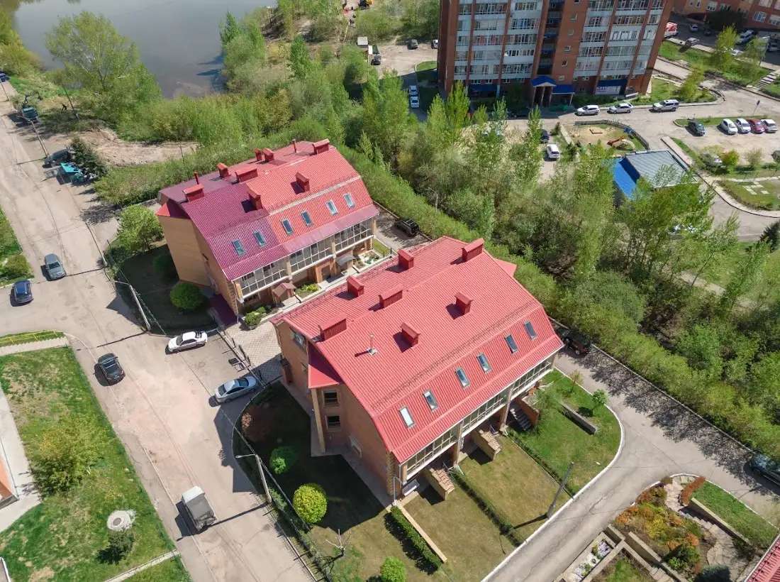 Коттедж 272 м кв на участке 4 сот. 272,00 м2