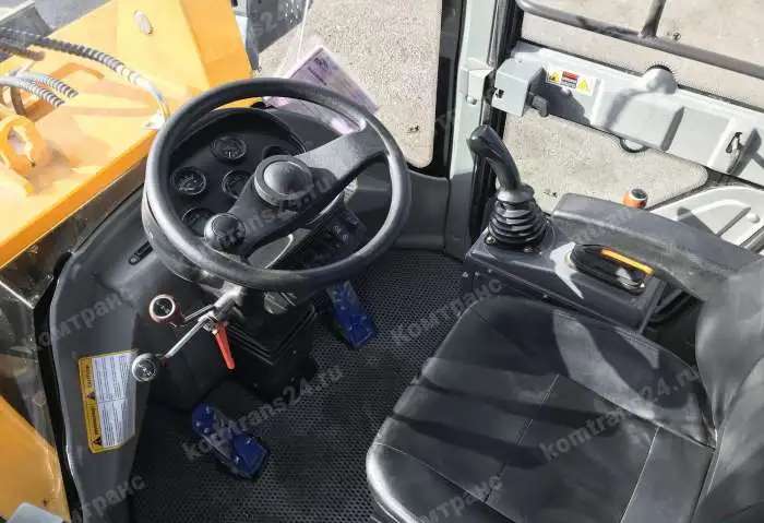 фронтальный погрузчик FRONTAL 245 БУ
