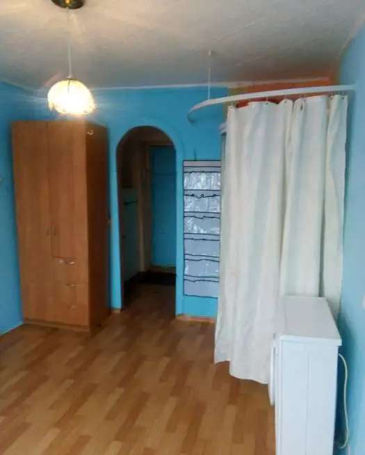 Продам гостинку 26 бакинских комиссаров, 13