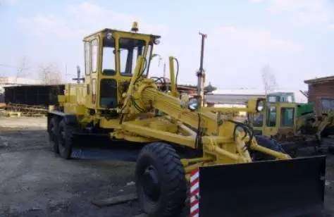 Заказ, услуги, аренда автогрейдера
