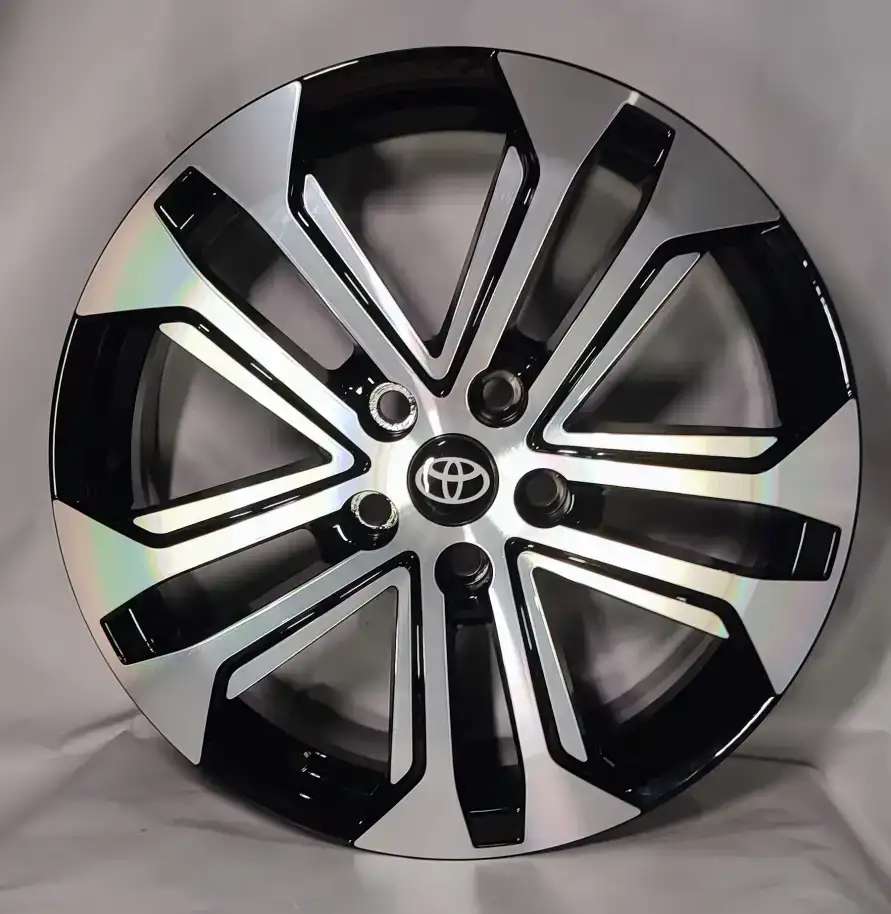 Литые диски R18 на Toyota RAV4 5x114.3