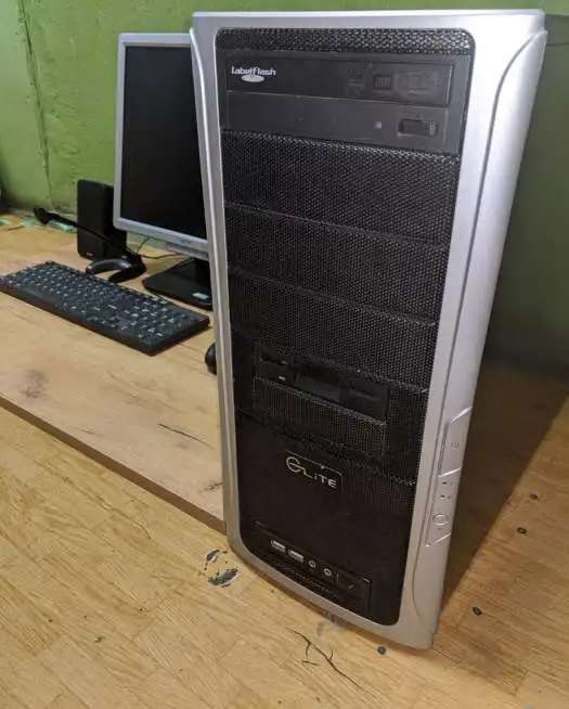 Игровой компьютер 4 ядра, GTX650 ti 2gb, 8gb + монитор + периферия (цена за все)