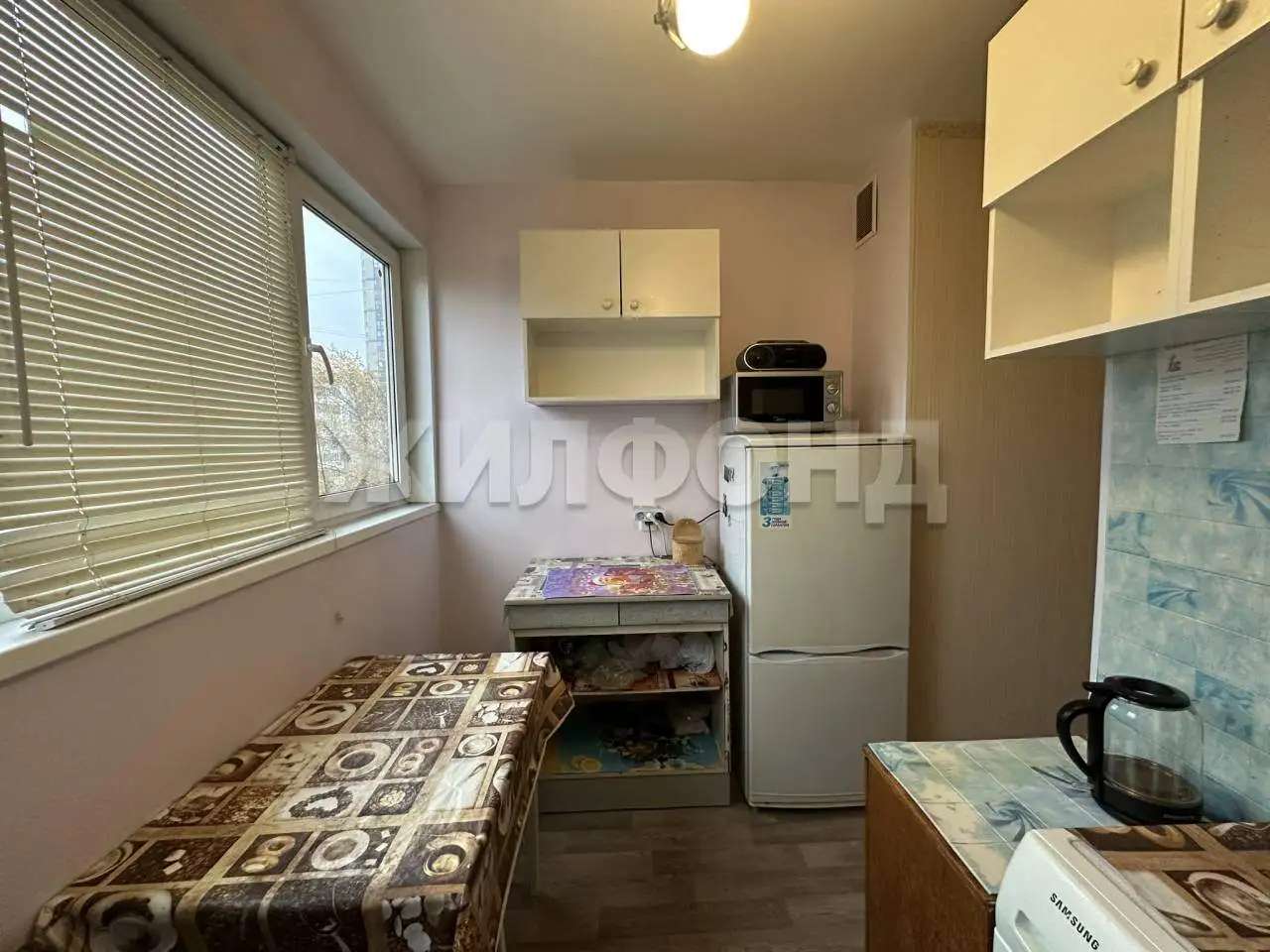 Продается комната 18 м2 в 3 ком.кв.