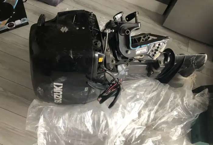 SUZUKI DT40W верный друг