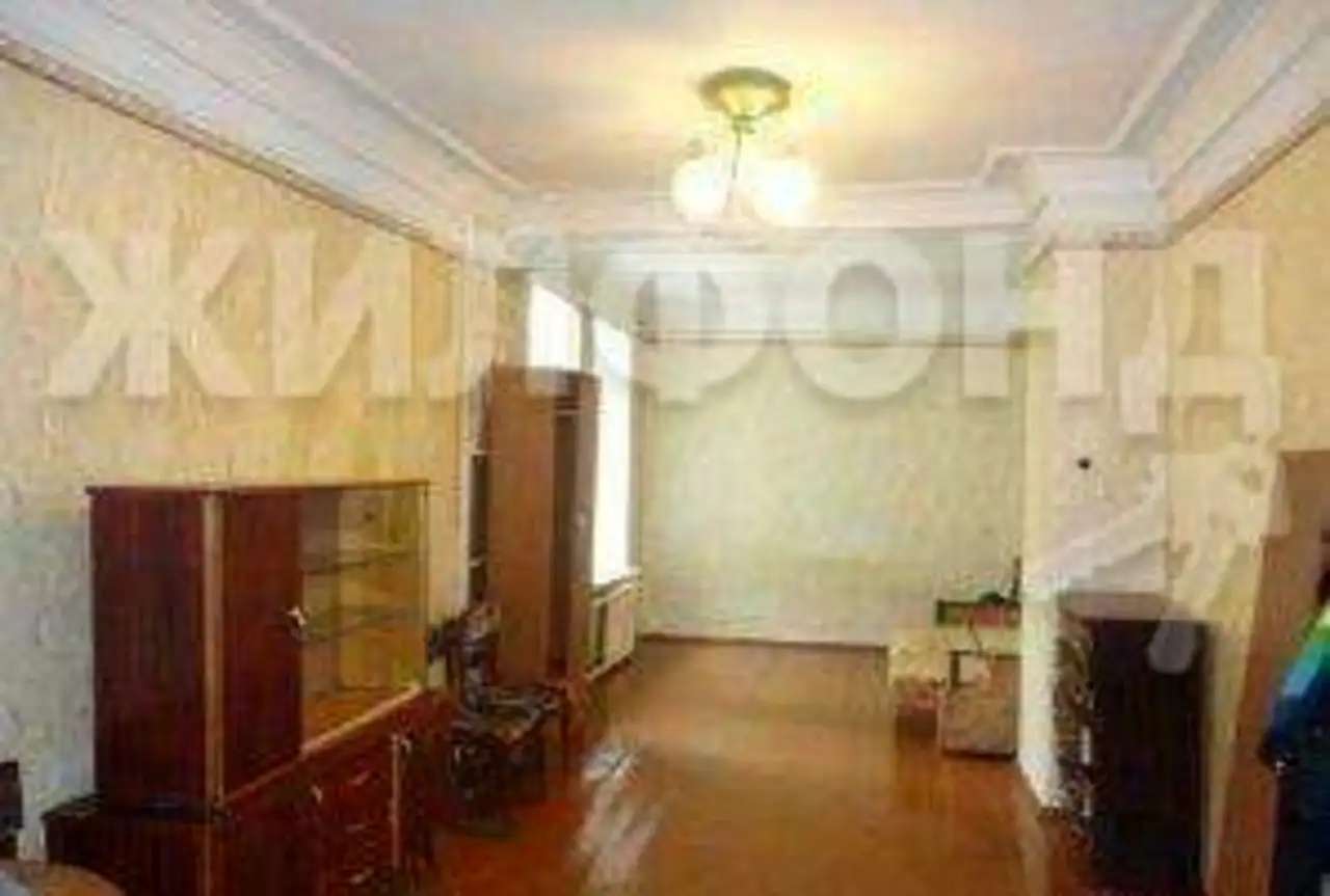 Продается комната 26.7 м2 в 4 ком.кв.