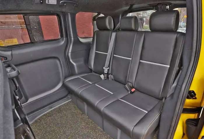 Nissan NV-200