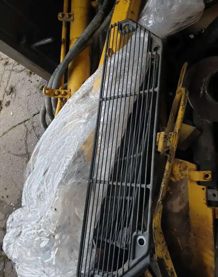 Разборка запчасти Komatsu D65EX-16