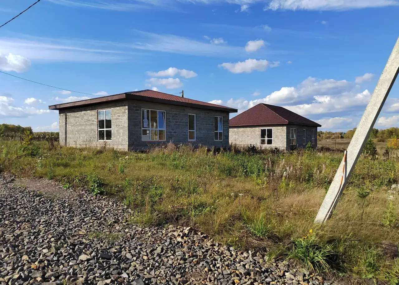 Продам коттедж Емельяново 205,00 м2