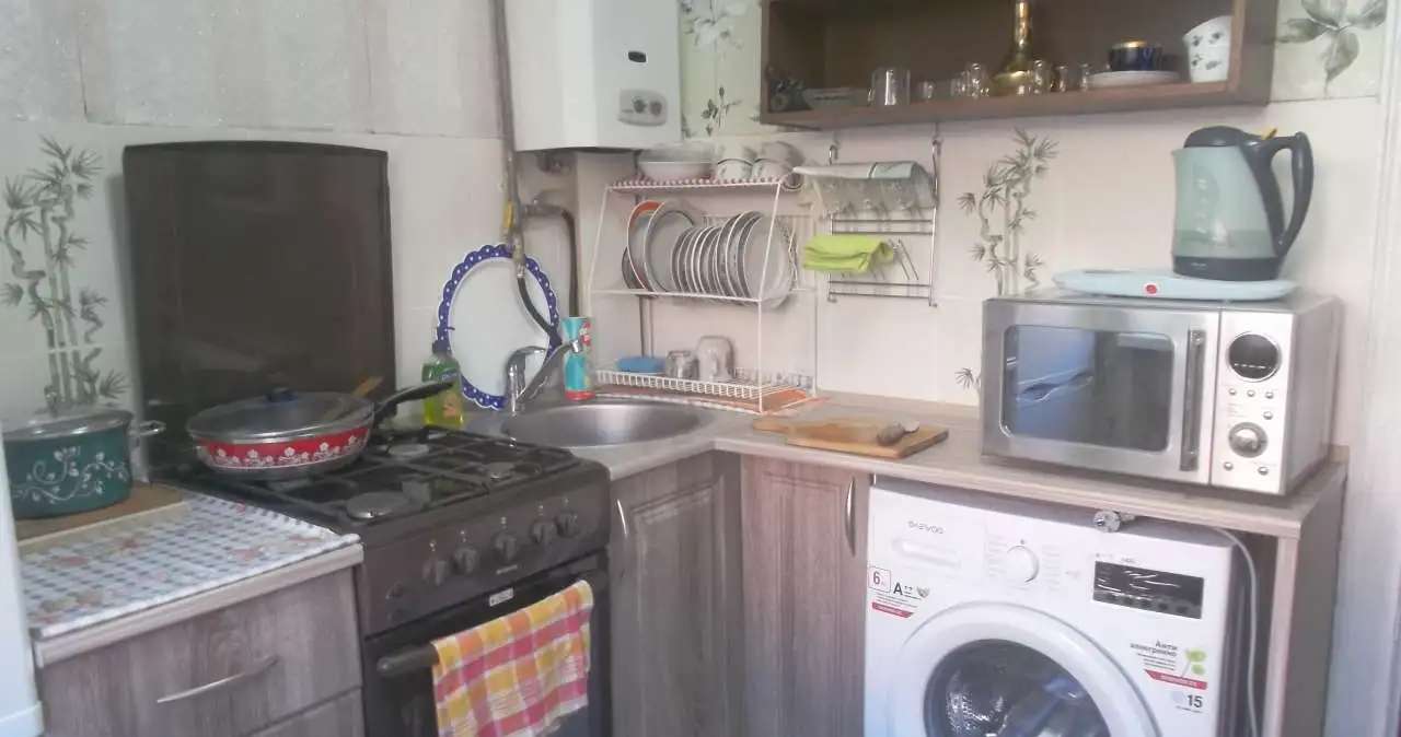 сдам 1 к квартиру с балконом, Багратиона 101