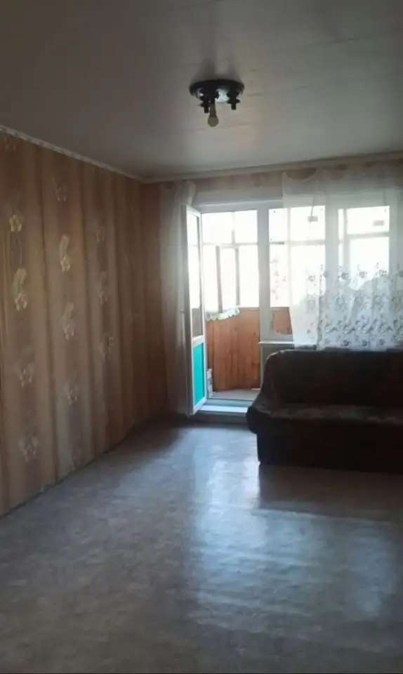 Продаётся, Ул Панфиловцев д. 5, 49,70 м², 2 эт., Буревестник м., Ул Панфиловцев д. 5