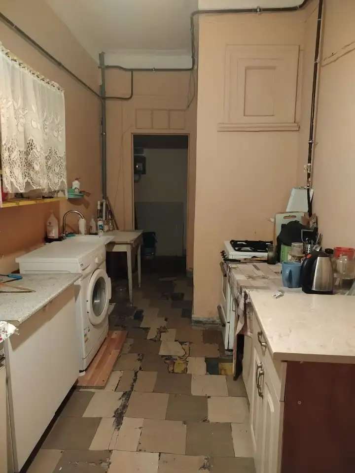 Сдам комнату на длительный срок, СПБ, улица Петропавловская, 8