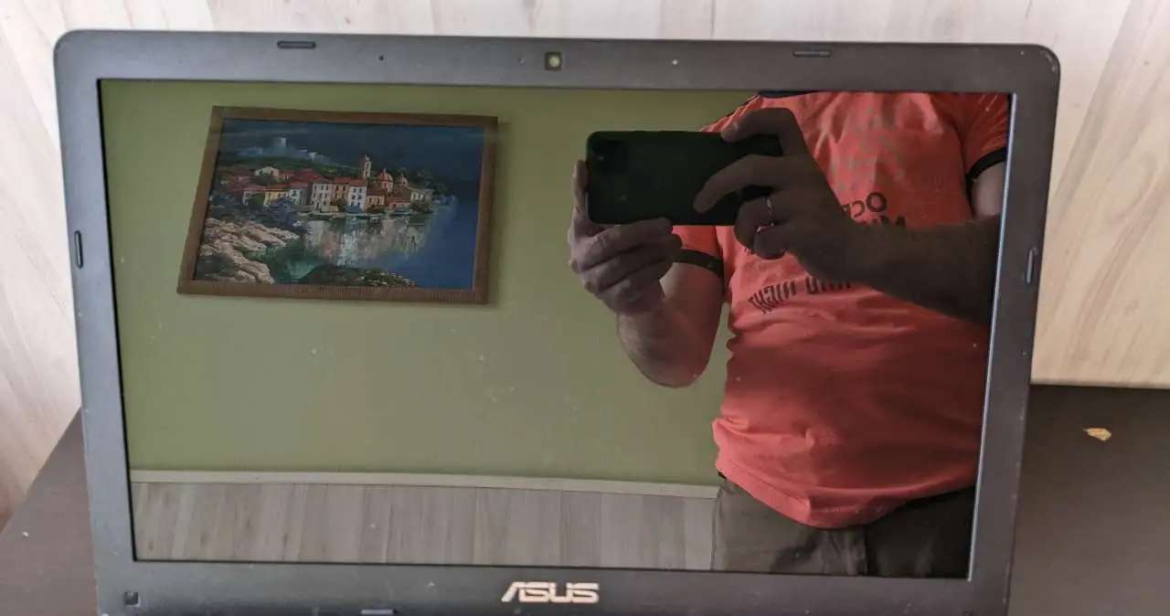 Asus X501A, новая батарея.