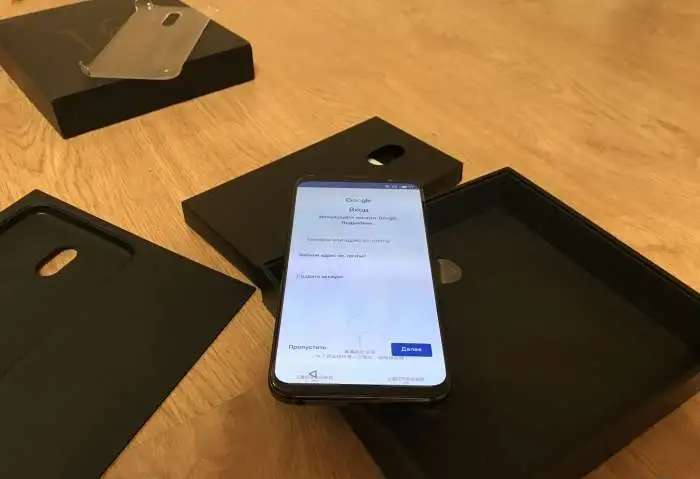 Флагман от Meizu 16th 8/128 ГБ, Snapdragon 845,6’’