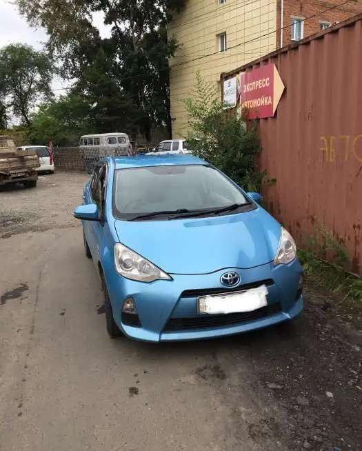 Тойота аква Toyota Aqua