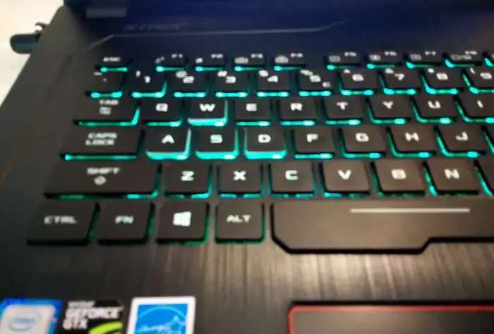 Asus ROG Strix